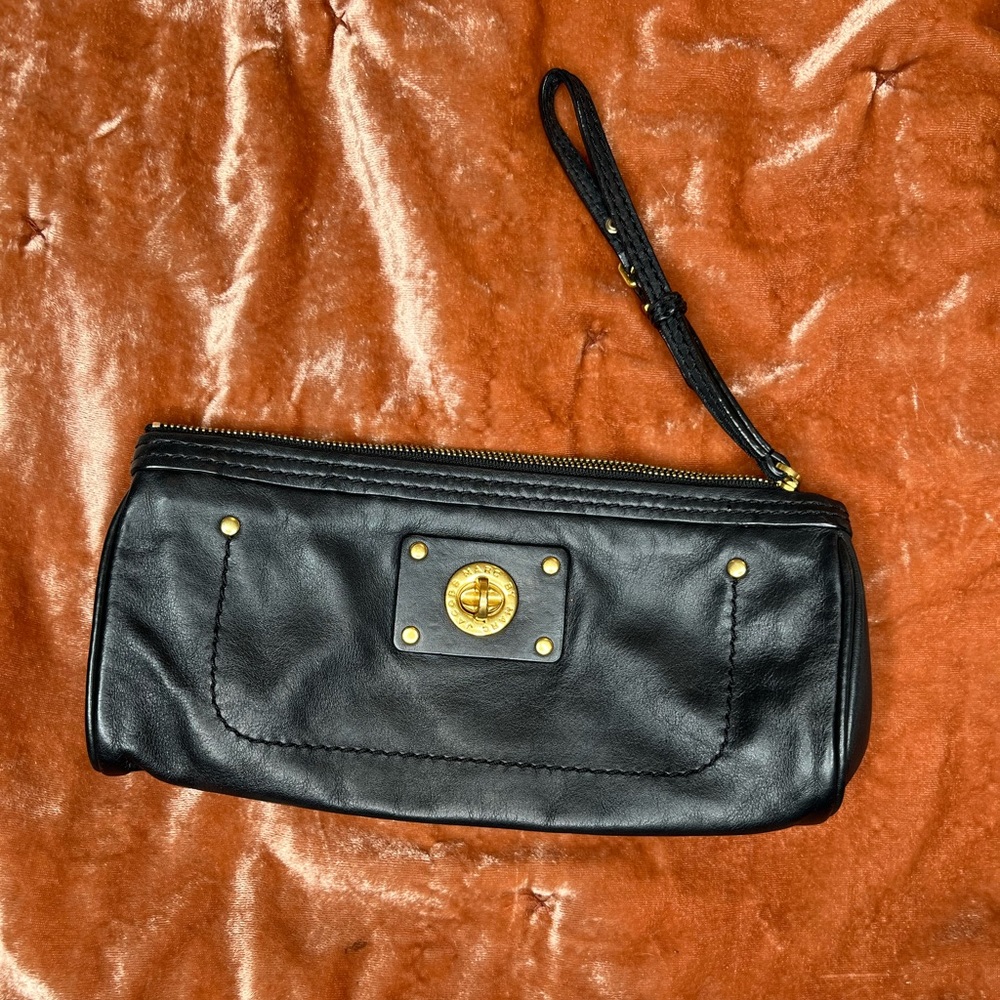 Marc by Marc Jacobs black wristlet with turnlock